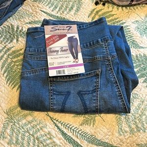 Brand New Seven7 Ultra High-Rise Legging